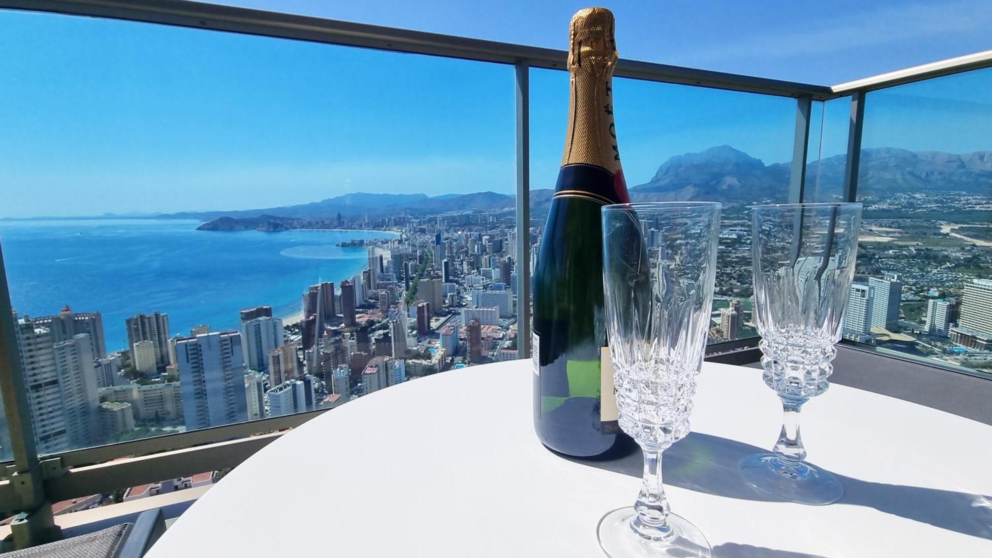 Skyscraper Apartment With Panoramic Views - Floor 38 Benidorm Kültér fotó